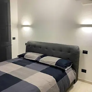 https://attico-milano-bicocca.italymilanhotels.net