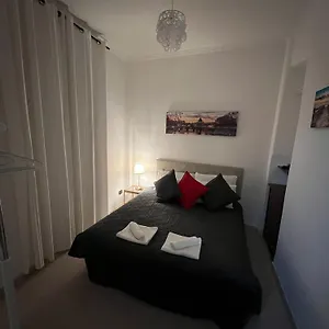 https://centro-stazione-tuscolana.it-romehotels.com